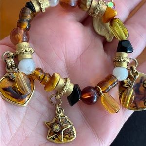Vtg charm bracelet